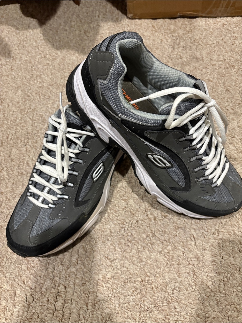 Skechers sport Men's Gray and Black Athletic Sneakers size 13 worn once